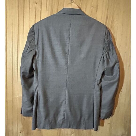 Jos A Bank Men's 40R Gray 2 Button Suit Coat Tailored Fit 100% Wool - Picture 2 of 7